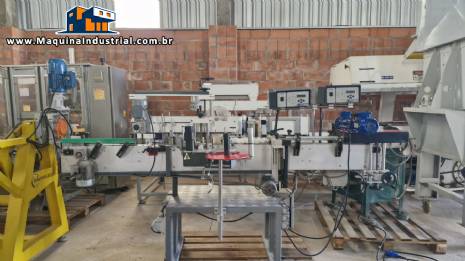 Rotuladora autom�tica cabe�ote duplo frascos planos Bauch Campos