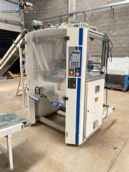 Embaladora enfardadeira Indumak