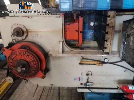 Prensa para 200 ton Jundia�