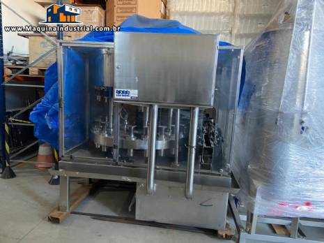 Envasadora gravim�trica e rosqueadora IMSB