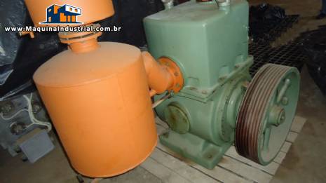 Bomba de v�cuo tipo palheta rotativa Pfeiffer 360 m� / h