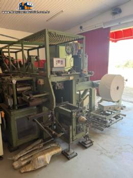 M�quina para fabrica��o autom�tica de filtros de papel para caf�