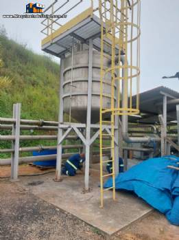 Tanque com plataforma de a�o inox 5000 litros WCR Equipamentos