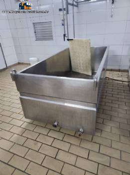 Tanque encamisado em ao inox para fabricao de queijos 1500 litros