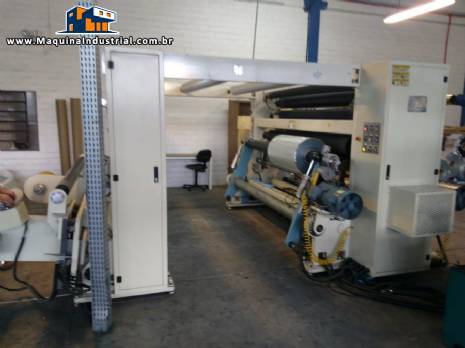 M�quina de corte e rebobinamento Jiangyin Kesheng Machinery