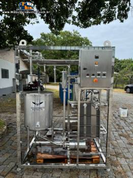 Pasteurizador em inox para lquidos sucos leite Innova Inox  2.000 litros por hora