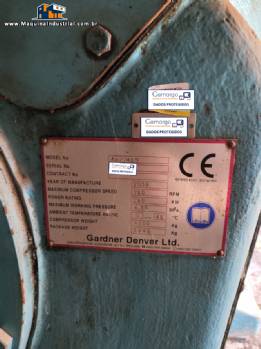 Compressor de ar de alta press�o isento de �leo 3 est�gios 260 kW Gardner Denver Belliss & Morcom modelo VH21 H3N