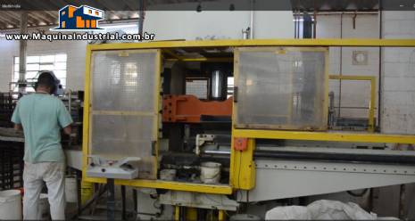 Prensa hidr�ulica tipo H tijolos e placas de revestimentos