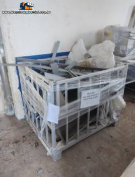 Grade com pe�as ARV