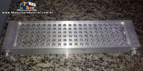 Linha manual para fabrica��o de batom Alki M�quinas