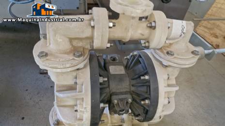 Bomba pneum�tica de duplo diafragma SANDPIPER