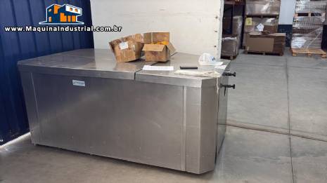 Homogeneizador de alta press�o por pist�es Tetra Pak Alex 25 7.000 litros por hora