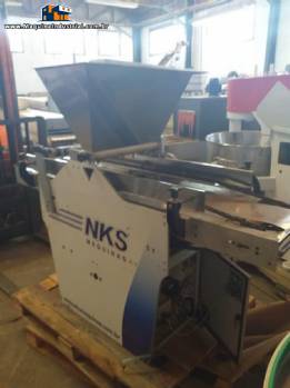 Dosadora de 10 bicos NKS Dosadora de 10 bicos NKS