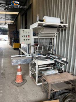 Enfardadeira embaladora automática com túnel de encolhimento para garrafas e frascos em fardos Enfardadeira embaladora automática com túnel de encolhimento para garrafas e frascos em fardos