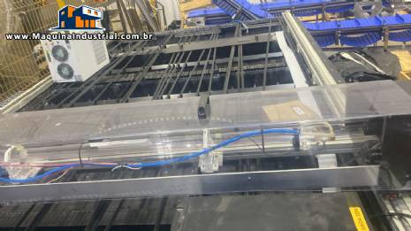 Máquina de corte e gravação a laser RickTron Máquina de corte e gravação a laser RickTron