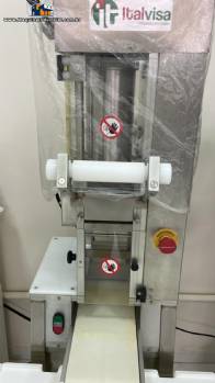 Ravioleteira produtora de massas fresca ravioli Italvisa Ravioleteira produtora de massas fresca ravioli Italvisa